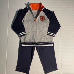 Carter’s 2 Piece. Red. 0024